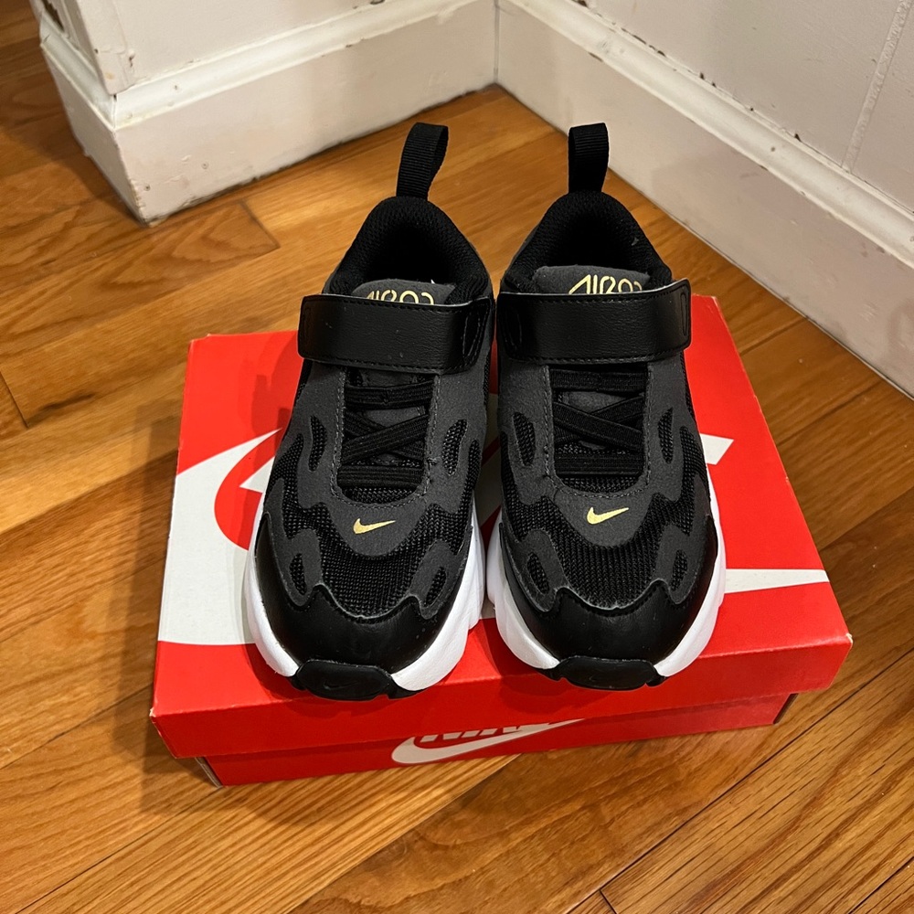 Nike Air Max 200